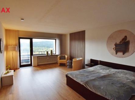 Orchid Casel de Paradise.