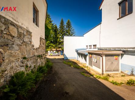 Prodej výrobní prostor, 1 115 m²