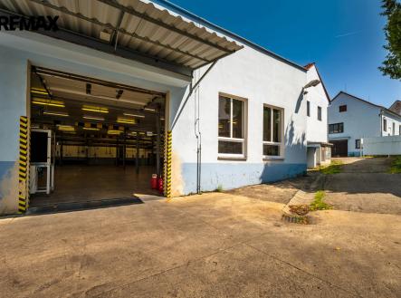 Prodej výrobní prostor, 1 115 m²