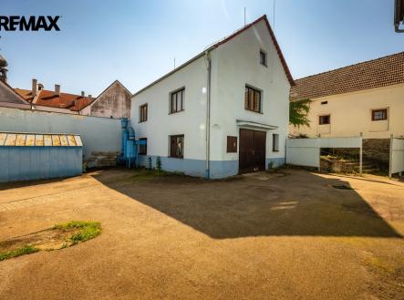 Prodej výrobní prostor, 1 115 m²