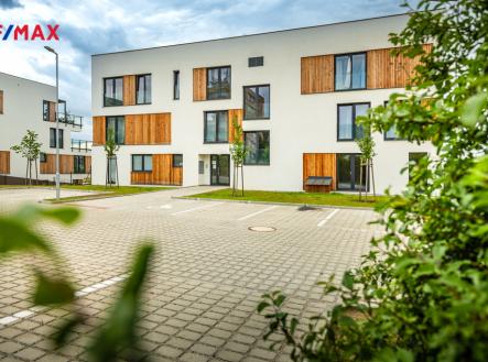 Pronájem bytu, 2+kk, 60 m² obrázek