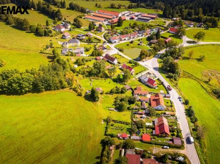 Prodej pozemku pro bydlení, 1 374 m²