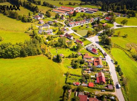 Prodej pozemku pro bydlení, 1 374 m²