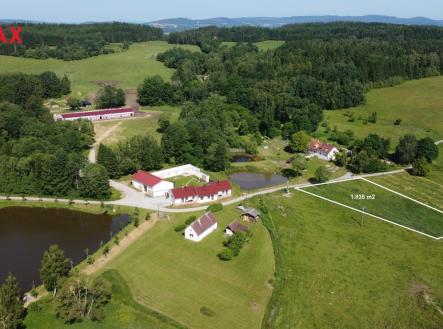 Prodej pozemku pro bydlení, 1 835 m²