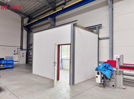 Pronájem skladovací prostor, 6 500 m²