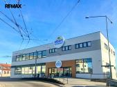 Pronájem obchodní prostory, 470 m²