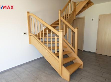 Pronájem bytu, 3+kk, 66 m²