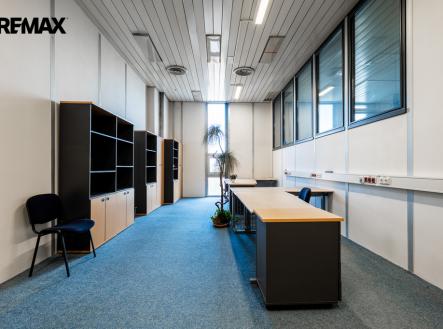 Pronájem kanceláře, 52 m² obrázek