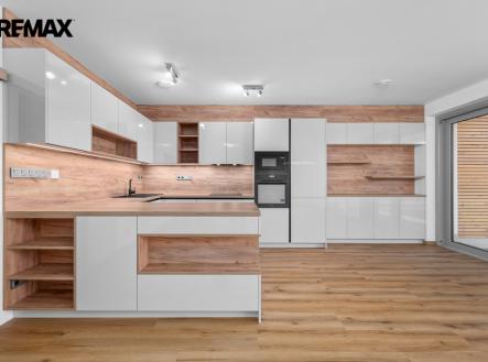 Pronájem bytu, 4+kk, 109 m²