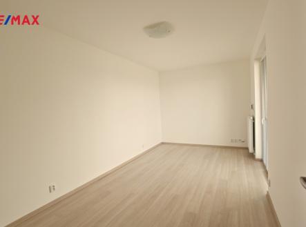 Pronájem bytu, 2+kk, 74 m²