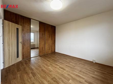 Pronájem bytu, 1+1, 37 m²