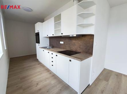 Pronájem bytu, 1+kk, 36 m²