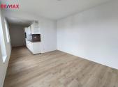Pronájem bytu, 1+kk, 37 m²