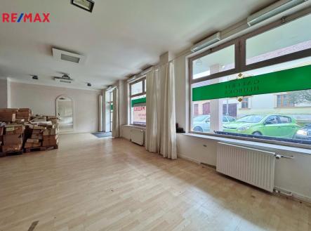 Prodej obchodní prostor, 219 m²