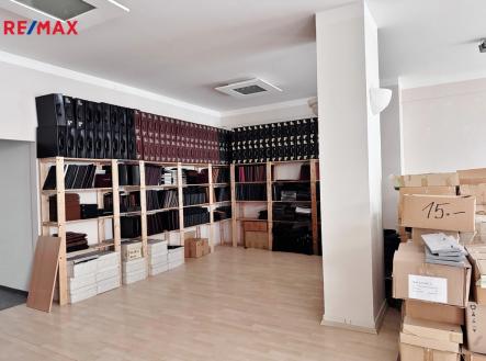 Prodej obchodní prostor, 219 m²