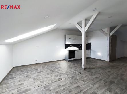 Pronájem bytu, 2+kk, 59 m²