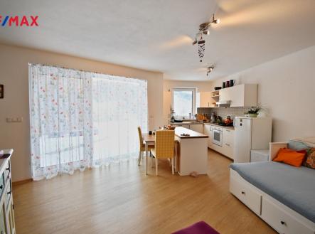 Pronájem bytu, 3+kk, 90 m²