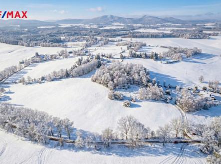 Prodej pozemku pro bydlení, 18 492 m²