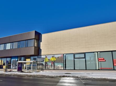 Pronájem kanceláře, 252 m²