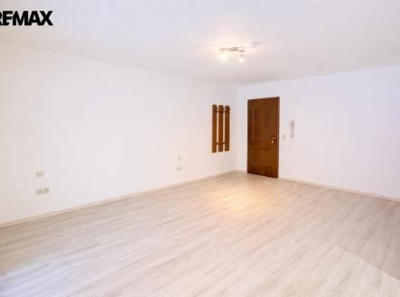 Pronájem bytu, 1+kk, 30 m²