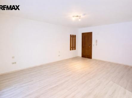 Pronájem bytu, 1+kk, 30 m²