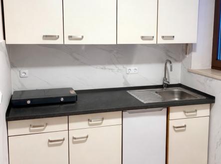 Pronájem bytu, 1+kk, 30 m²