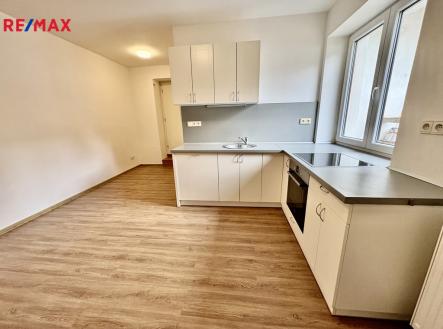 Pronájem bytu, 1+1, 36 m²