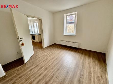 Pronájem bytu, 1+1, 36 m²