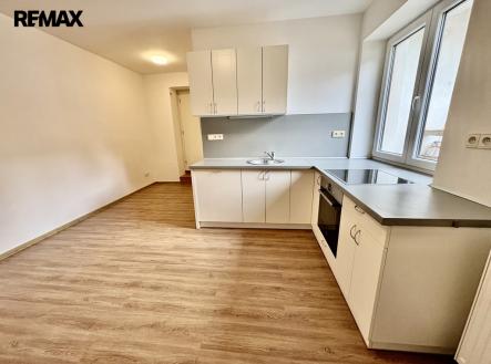 Pronájem bytu, 1+1, 36 m²