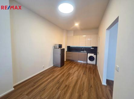 Pronájem bytu, 2+kk, 33 m²