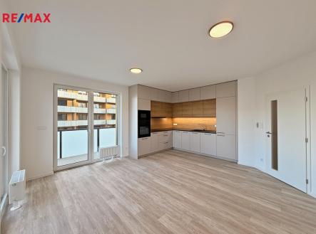 Pronájem bytu, 3+kk, 80 m²