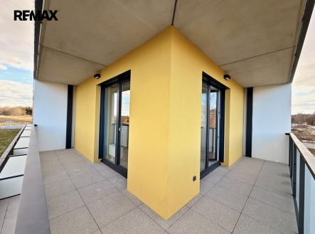 Pronájem bytu, 3+kk, 80 m²