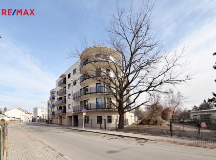 Pronájem bytu, 3+kk, 86 m²