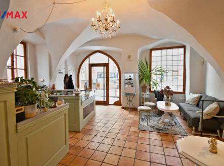 Pronájem restaurace, 119 m²