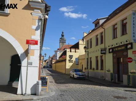 Pronájem bytu, atypický, 148 m²