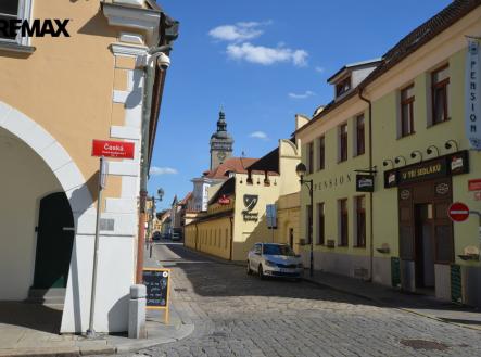 Pronájem bytu, atypický, 148 m²