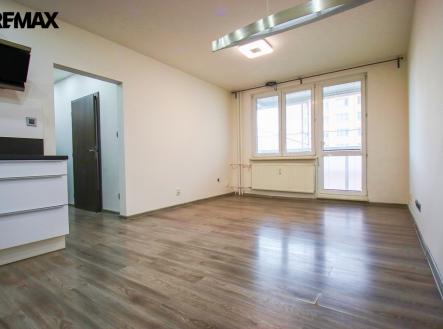 Pronájem bytu, 2+kk, 40 m²
