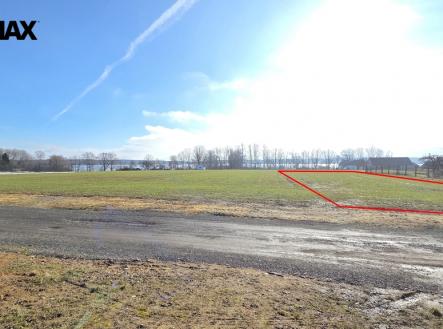 Prodej pozemku pro bydlení, 1 664 m²