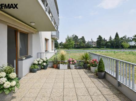 Pronájem bytu, 2+kk, 105 m²