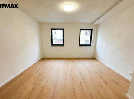Pronájem bytu, 2+kk, 54 m²