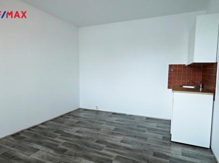 Pronájem bytu, 2+kk, 42 m²