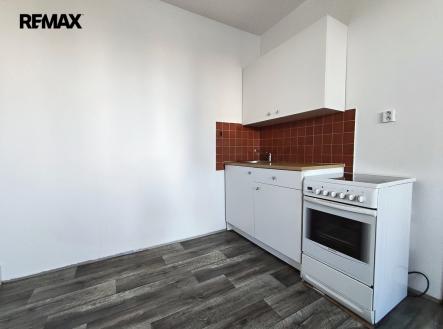 Pronájem bytu, 2+kk, 42 m²
