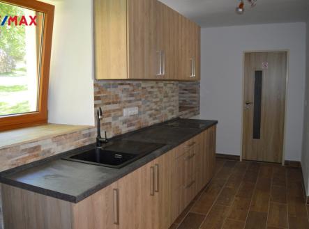 Pronájem bytu, 3+kk, 140 m²