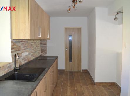 Pronájem bytu, 3+kk, 140 m²