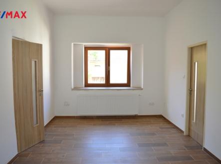 Pronájem bytu, 3+kk, 140 m²