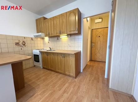 Pronájem bytu, 2+kk, 42 m²