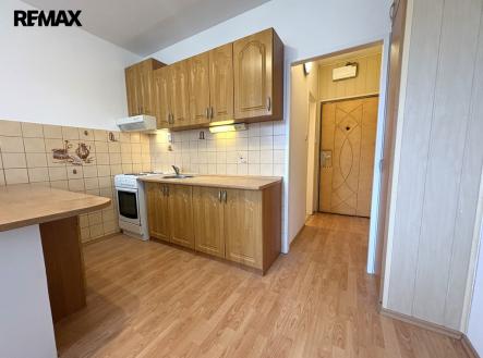 Pronájem bytu, 2+kk, 42 m²