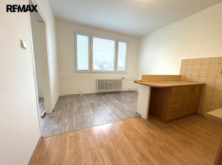 Pronájem bytu, 2+kk, 42 m²