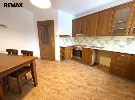 Pronájem bytu, 3+1, 92 m²