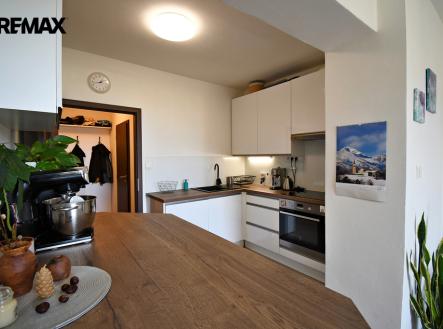 Pronájem bytu, 2+kk, 54 m²